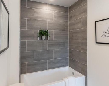 5545 Pulaski Avenue - Photo Thumbnail 25