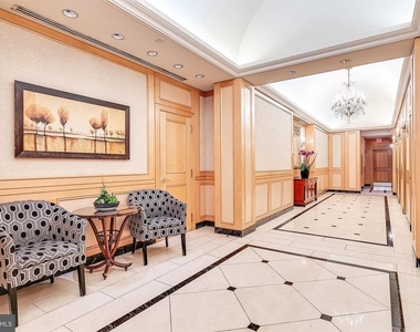 1500 Chestnut Street - Photo Thumbnail 20