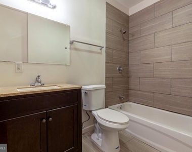 1429 Poplar Street - Photo Thumbnail 10