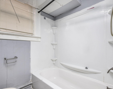 6225 Middlesex Street - Photo Thumbnail 2