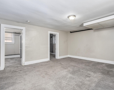 6225 Middlesex Street - Photo Thumbnail 13