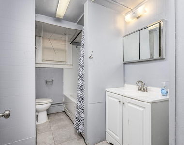 6225 Middlesex Street - Photo Thumbnail 1