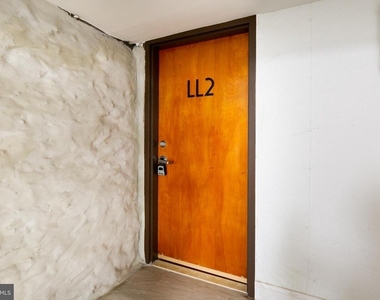 1639 Poplar Street - Photo Thumbnail 15