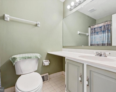 704 Keely Street - Photo Thumbnail 12