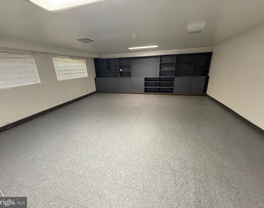 8835 E Roosevelt Boulevard - Photo Thumbnail 23