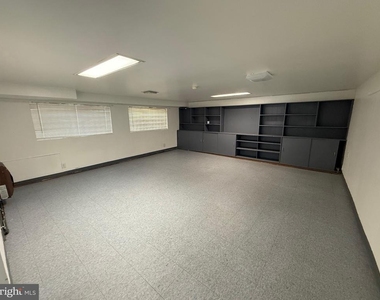 8835 E Roosevelt Boulevard - Photo Thumbnail 18