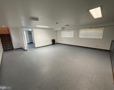 8835 E Roosevelt Boulevard - Photo Thumbnail 19