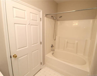 2812 Kudrow Lane - Photo Thumbnail 25