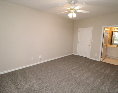 2812 Kudrow Lane - Photo Thumbnail 14