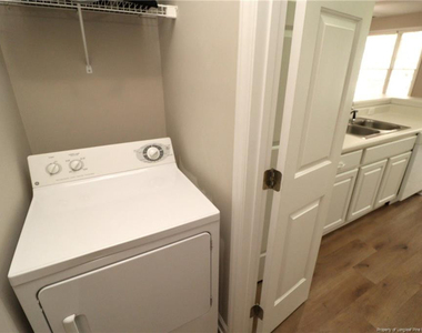 2812 Kudrow Lane - Photo Thumbnail 13