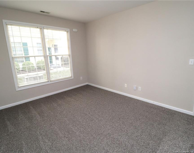 2812 Kudrow Lane - Photo Thumbnail 21