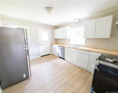 4825 Cottonwood Drive - Photo Thumbnail 4