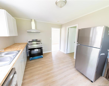 4825 Cottonwood Drive - Photo Thumbnail 5