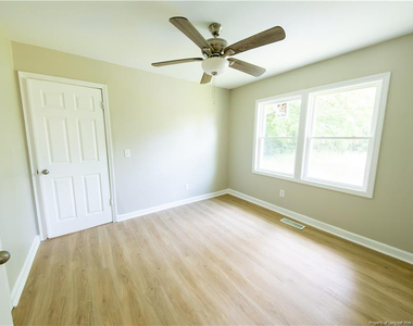 4825 Cottonwood Drive - Photo Thumbnail 7