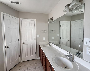 1944 Caviness Street - Photo Thumbnail 8