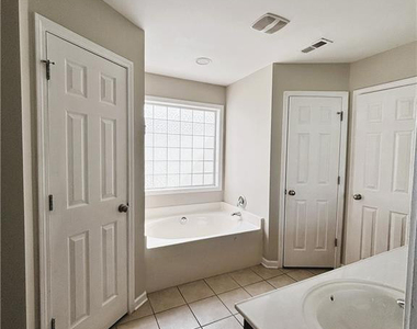 1944 Caviness Street - Photo Thumbnail 7
