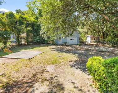309 Kenwood Drive - Photo Thumbnail 25