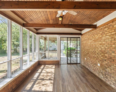 309 Kenwood Drive - Photo Thumbnail 21