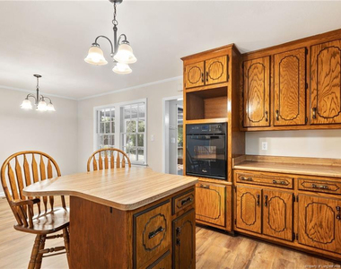 309 Kenwood Drive - Photo Thumbnail 9