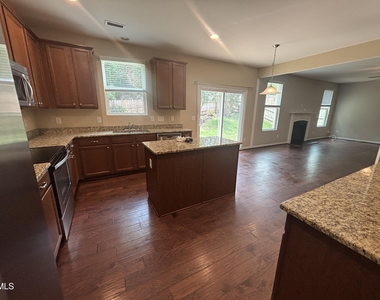 4 White Spruce Court - Photo Thumbnail 34