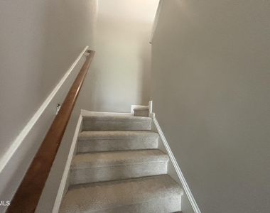 4 White Spruce Court - Photo Thumbnail 35