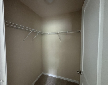 4 White Spruce Court - Photo Thumbnail 40