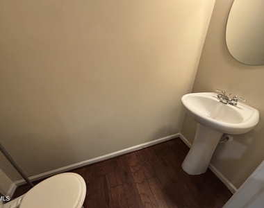 4 White Spruce Court - Photo Thumbnail 30