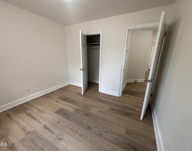 1111 South Street - Photo Thumbnail 6