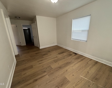 1111 South Street - Photo Thumbnail 11