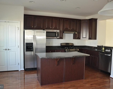905 Susan Circle - Photo Thumbnail 14