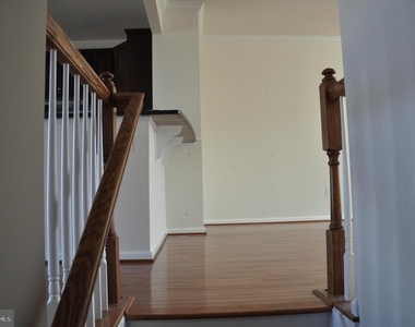905 Susan Circle - Photo Thumbnail 11