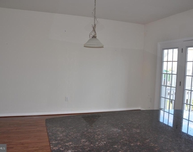 905 Susan Circle - Photo Thumbnail 36