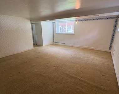 587 Wanamaker Road - Photo Thumbnail 16