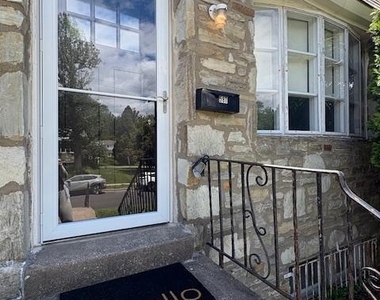 587 Wanamaker Road - Photo Thumbnail 2