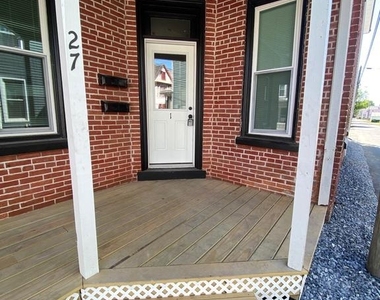 27 W Ferdinand Street - Photo Thumbnail 1