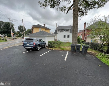 741 Main Street - Photo Thumbnail 11