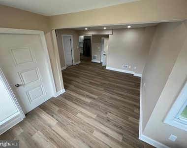 741 Main Street - Photo Thumbnail 2