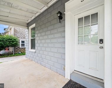 30 Keystone Avenue - Photo Thumbnail 2