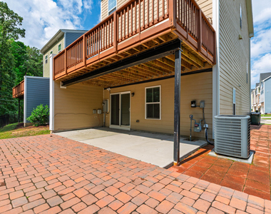 1101 Boxcar Way - Photo Thumbnail 25