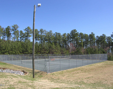 205 Standish Drive - Photo Thumbnail 11