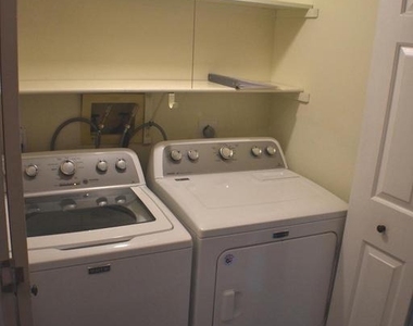 32 Basswood Court - Photo Thumbnail 12