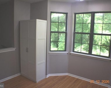 32 Basswood Court - Photo Thumbnail 9