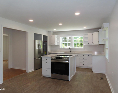 124 Brownville Street - Photo Thumbnail 3