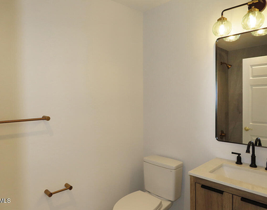 124 Brownville Street - Photo Thumbnail 9