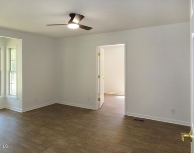 124 Brownville Street - Photo Thumbnail 8