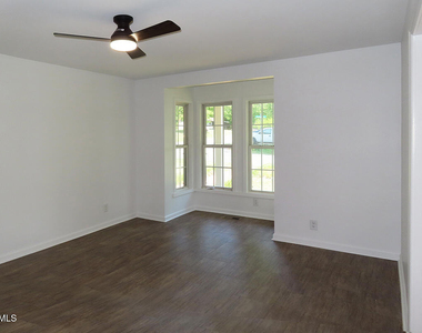 124 Brownville Street - Photo Thumbnail 7