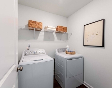 2413 Small Branch Trail - Photo Thumbnail 8
