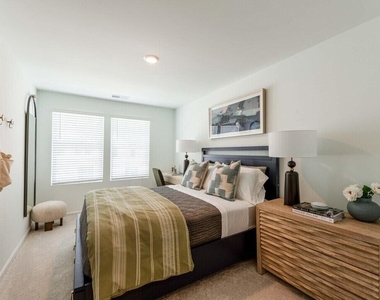 2413 Small Branch Trail - Photo Thumbnail 9