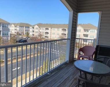 836 Timberlake Drive - Photo Thumbnail 6