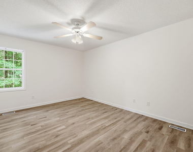 1057 Mailwood Drive - Photo Thumbnail 21